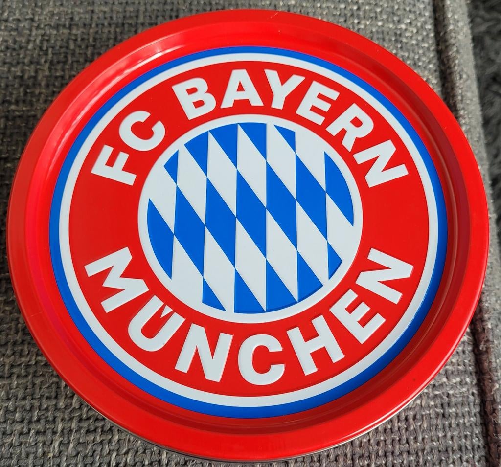 FC Bayern München butterkekse koekjestrommel, Ophalen of Verzenden, Zo goed als nieuw, Buitenlandse clubs, Vaantje of Sjaal
