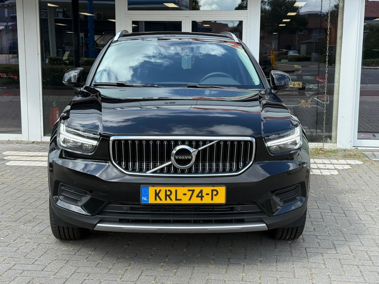 Volvo XC40 1.5 T4 Recharge Inscription Expression, Auto's, Volvo, Gebruikt, Zwart, 48 km/l, Zwart