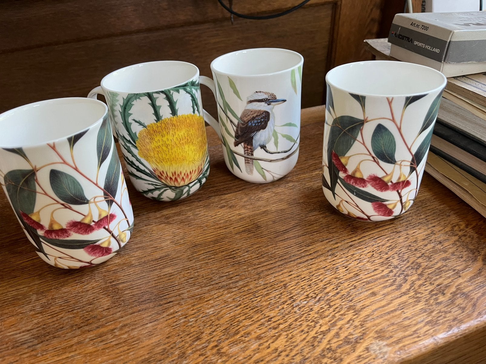 The garden table servies, Ophalen of Verzenden, Zo goed als nieuw, Overige stijlen, Kop(pen) en/of Schotel(s)