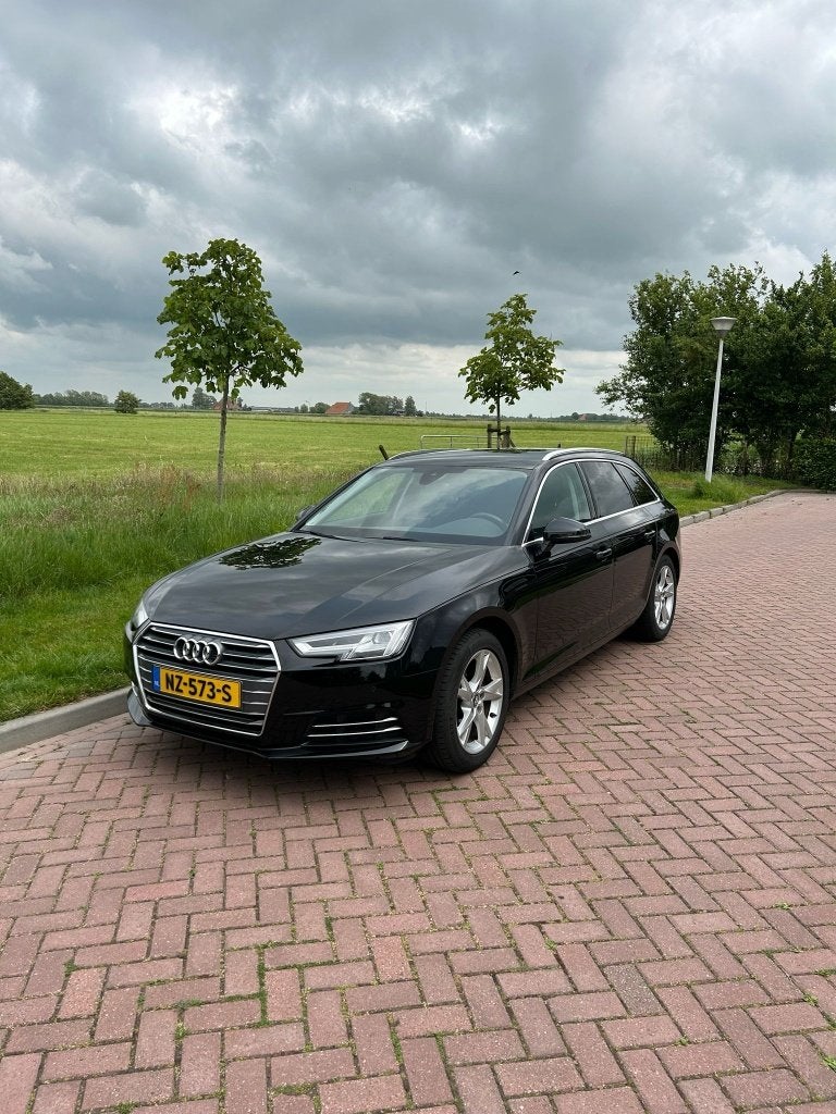 Audi A4 2.0 Tfsi Ultra 140KW AV S-t7 2017 Zwart, Auto's, Audi, Particulier, A4, ABS, Airbags, Airconditioning, Alarm, Automatische klimaatregeling