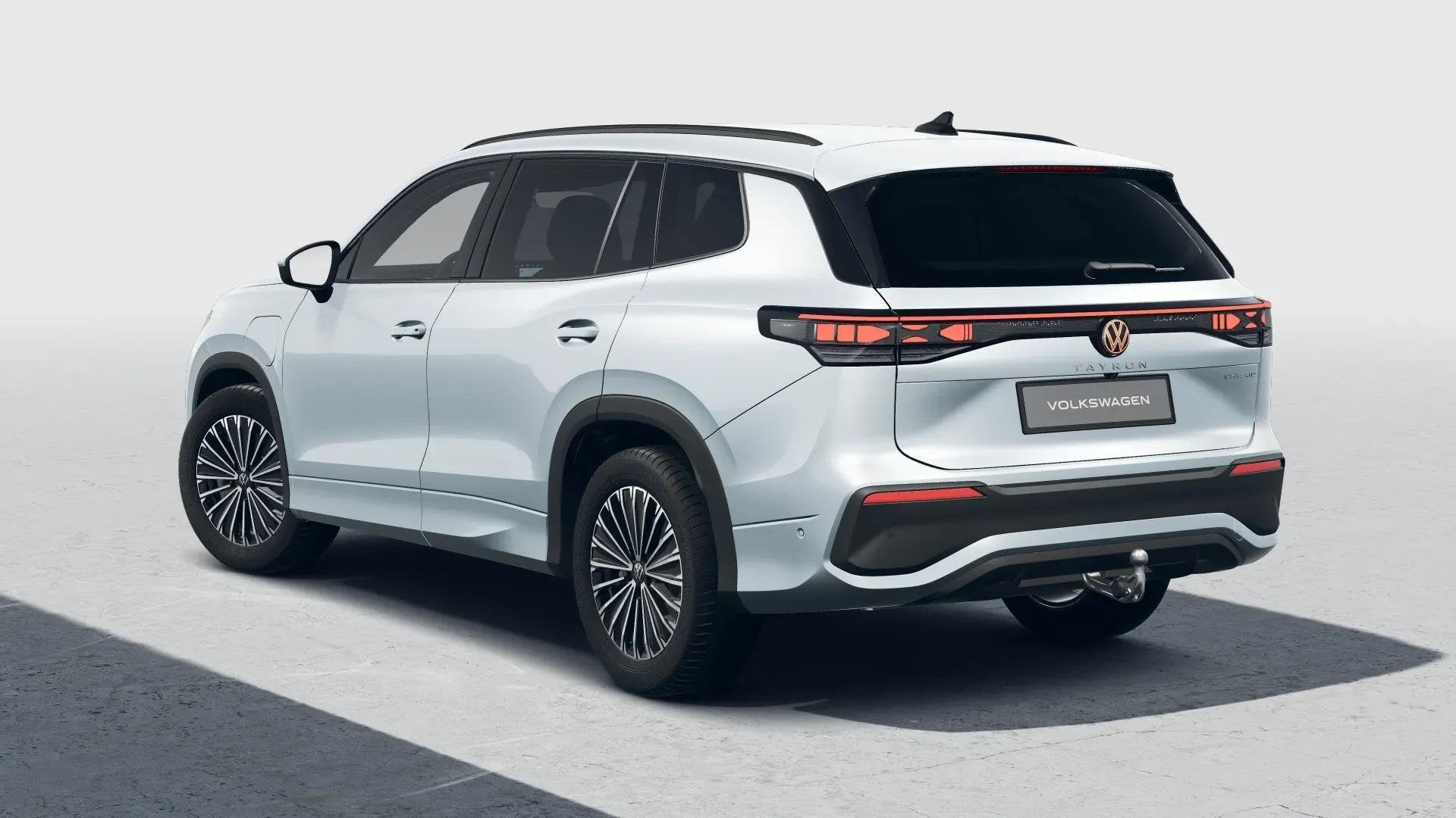 Volkswagen Tayron 1.5 eHybrid 204pk Life Edition | Design Pa, Auto's, Volkswagen, 12 maanden, Stof, 1498 cc, 4 cilinders