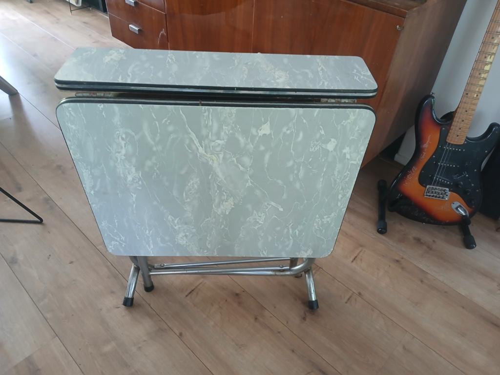 Vintage formica oklapbare Eettafel /Bijzetafel jaren 60 70l, Huis en Inrichting, Tafels | Eettafels, Gebruikt, 100 tot 150 cm