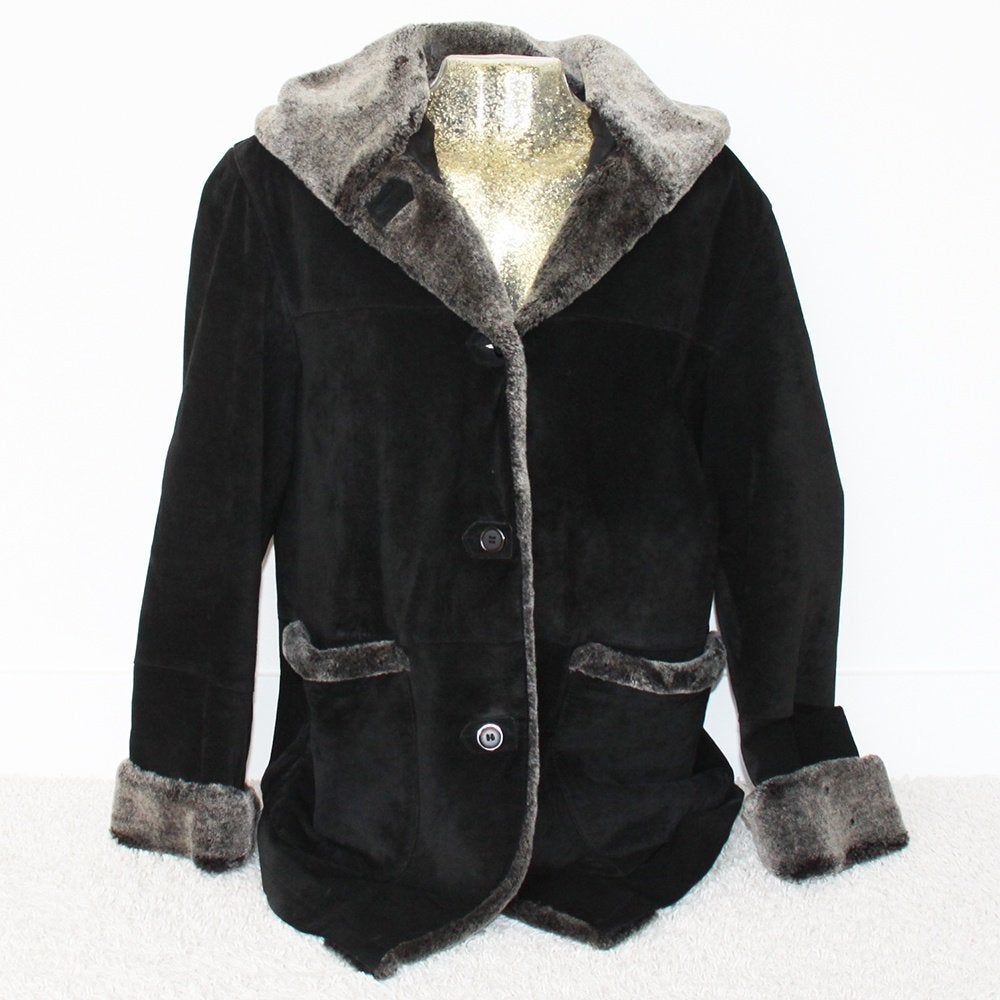 Zeer Mooie Zacht Suede Dames Jas (Maat 38) € 70,-, Maat 38/40 (M), Zwart, Ophalen of Verzenden, Zo goed als nieuw