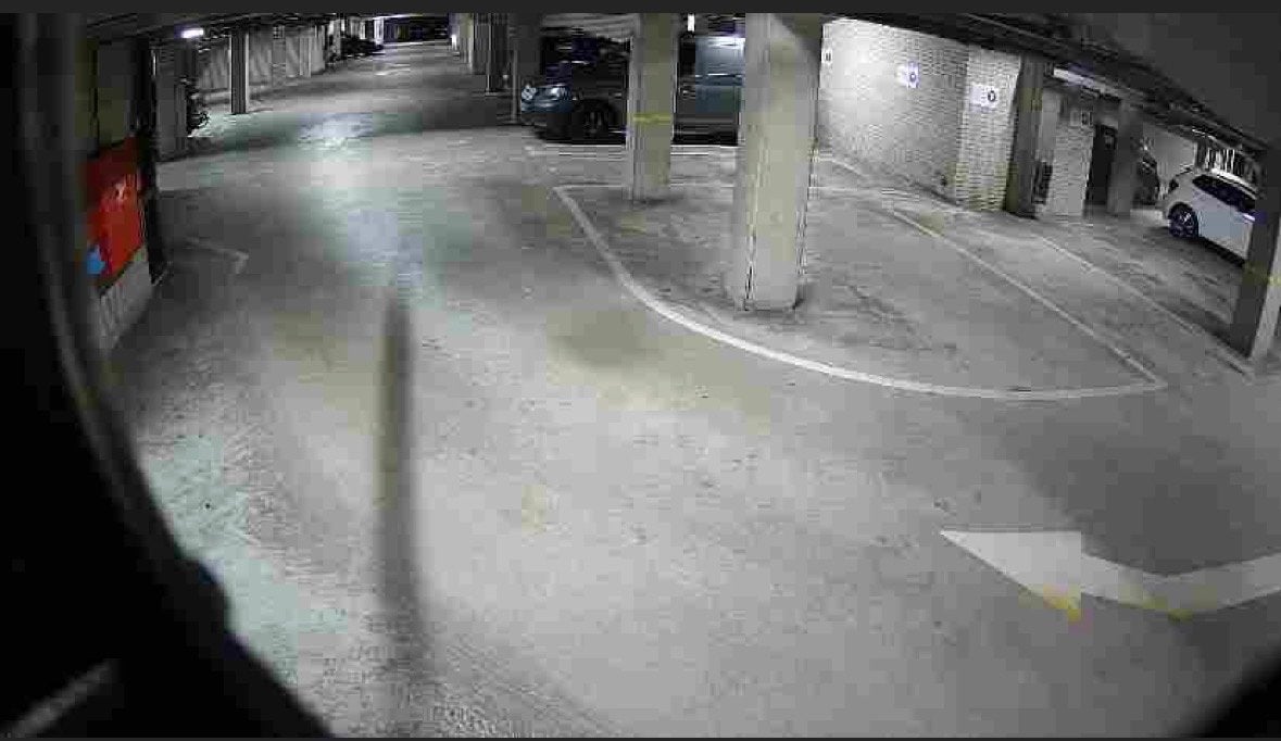 Parkeerplaats te huur Nieuwegein City, Huizen en Kamers, Garages en Parkeerplaatsen, Utrecht