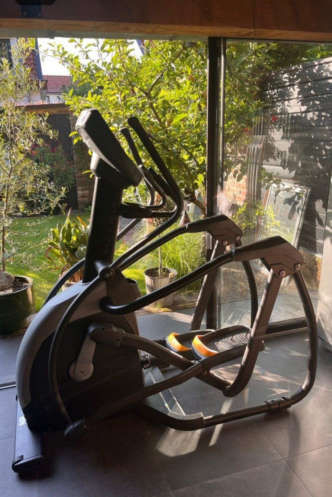 Matrix professionele crosstrainer - Zo goed als nieuw, Ophalen, Zo goed als nieuw, Benen, Crosstrainer