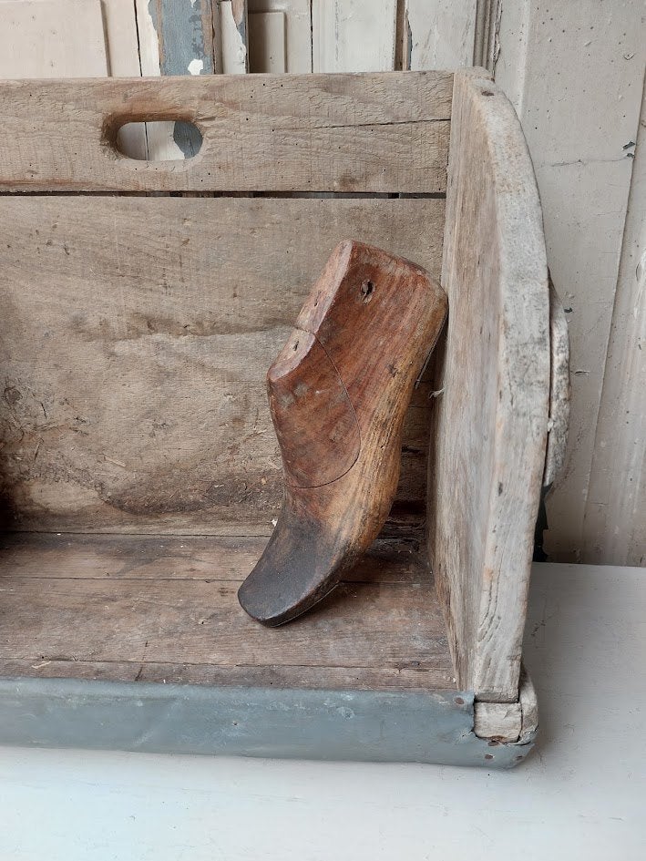 Oude houten schoenmal / schoenleest met ijzeren beslag, Ophalen of Verzenden