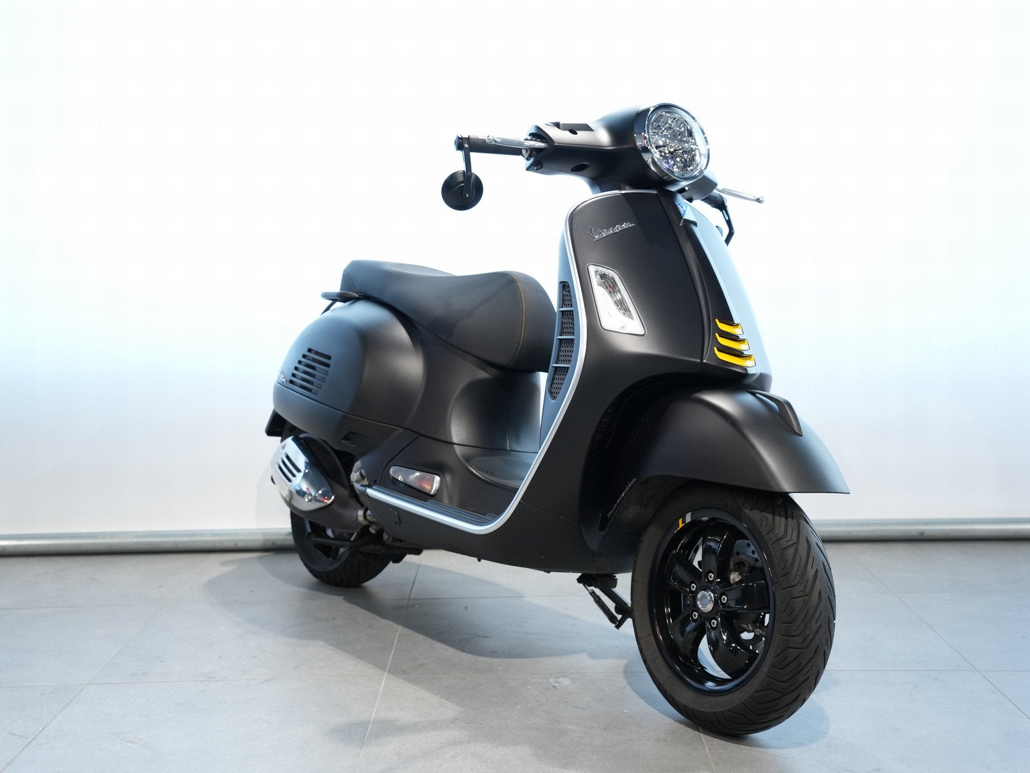Vespa GTS 300 SUPERTECH HPE (bj 2022), Scooter, Info@piaggio.com, Piaggio & C. S.P.A., Viale Rinaldo Piaggio 25
56025  PONTDERA, IT