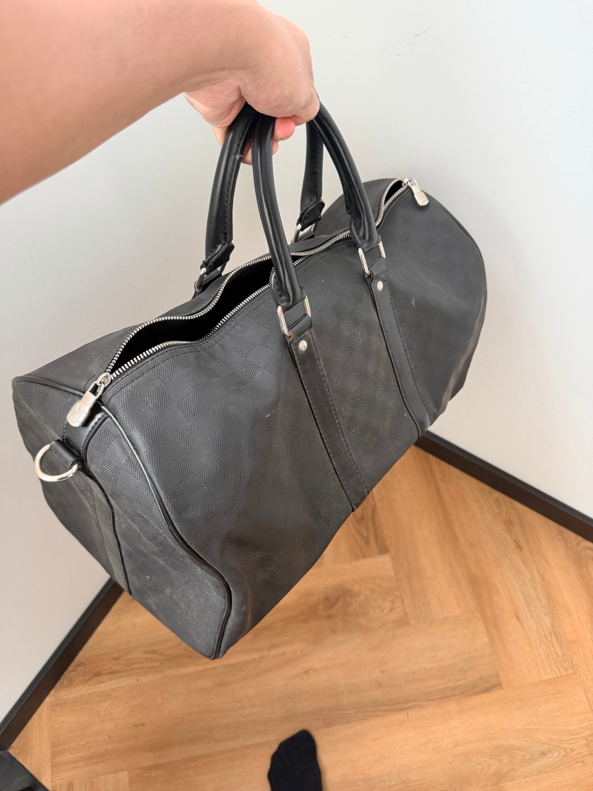 Louis Vuitton Keepall Duffle Zwart - Goede Staat, 40 tot 60 cm, Gebruikt, 20 tot 30 cm, Zwart
