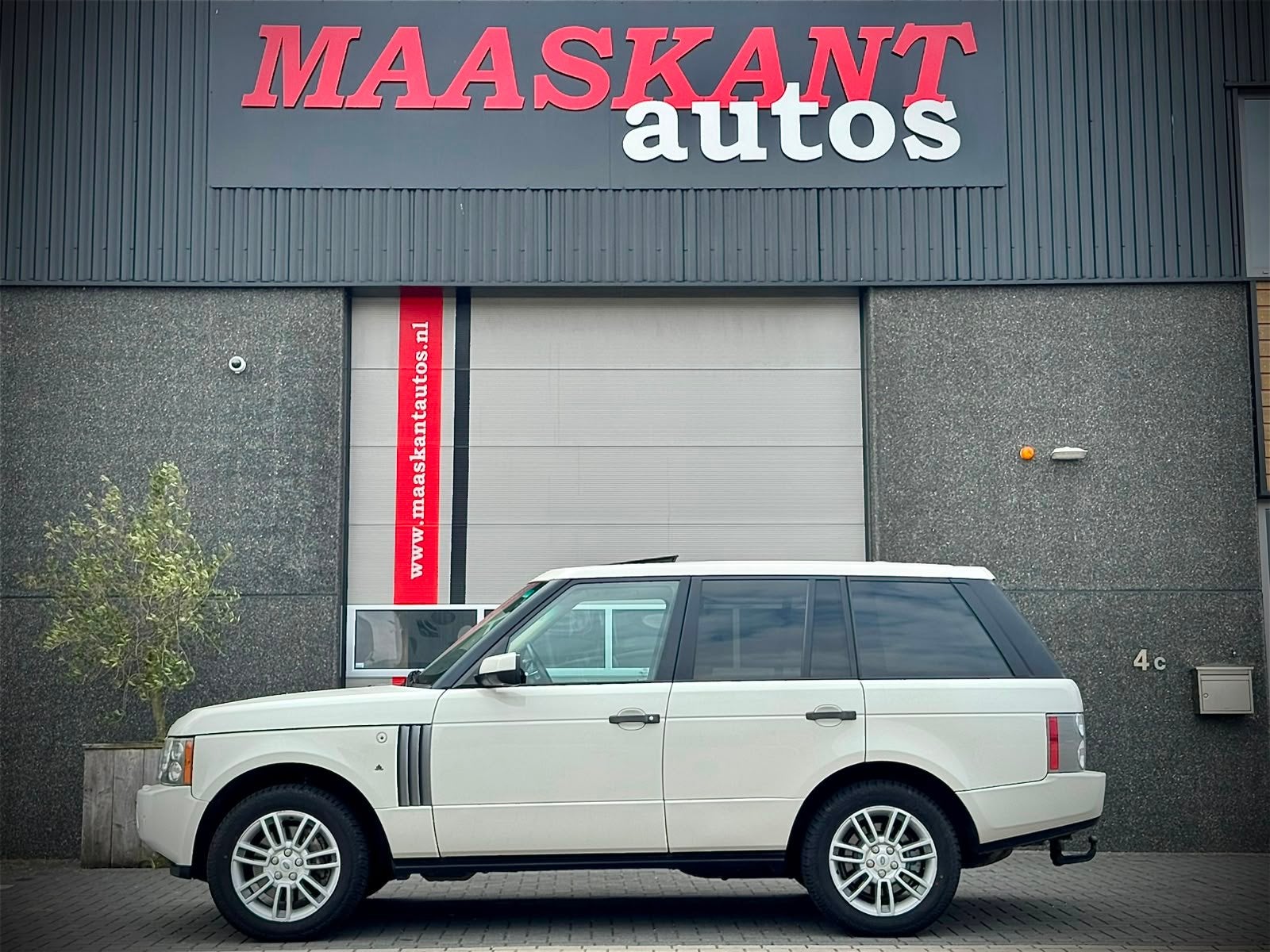 Land Rover Range Rover 3.6 TDV8 HSE / Sunroof / Harman Kardo, 3628 cc, Wit, Leder, Diesel