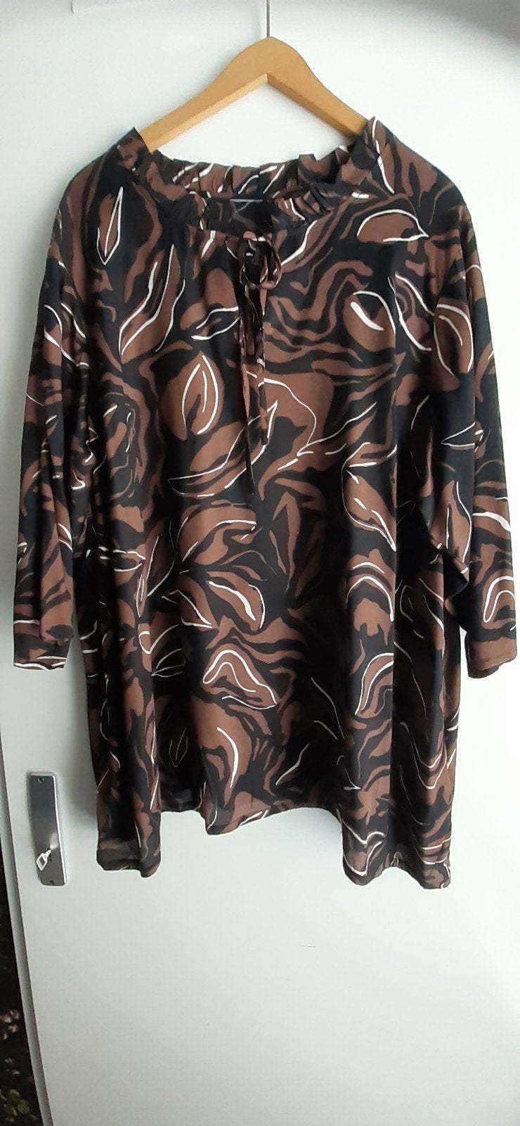 Nieuwe blouse maat 50-52  van Kaffee Curve, Kaffee Curve, Bruin, Blouse of Tuniek, Nieuw
