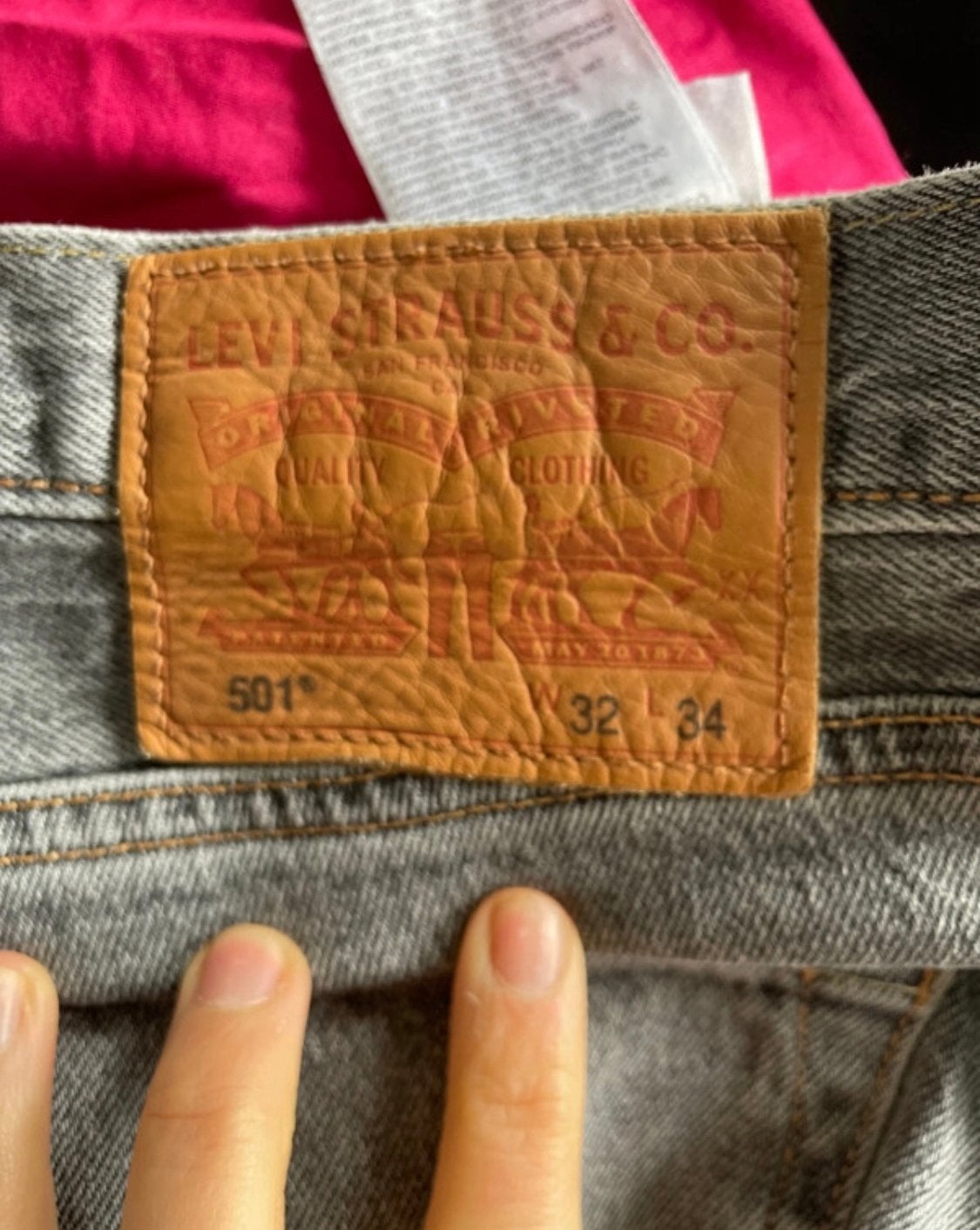 Levis broek 501 32-34, Ophalen of Verzenden, Gedragen, Maat 52/54 (L), Grijs