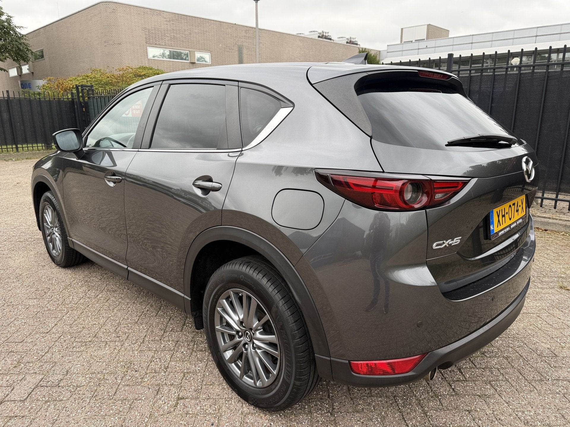 Foto 2 van Mazda CX-5 2.0 SkyActiv-G 165 Skylease+ Navi/Clima/Stoelverw