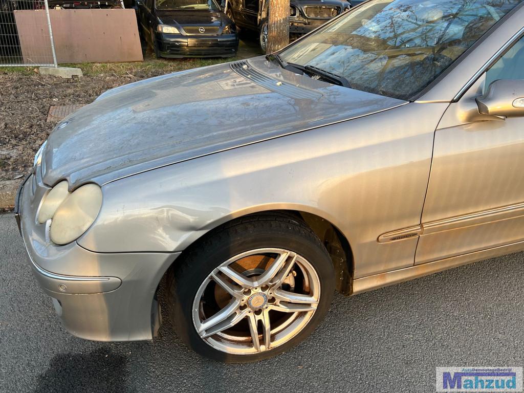 MERCEDES CLK W209 Bruin / brons C723 links voorscherm 2002-2, Auto-onderdelen, Gebruikt, Mercedes-Benz AG, Mercedes-Benz, Ophalen of Verzenden