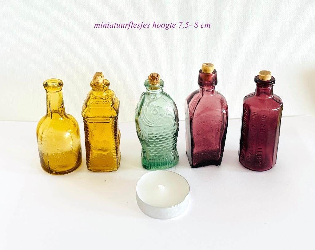 Teab 5 Miniatuur Flesjes (4 met kurk) 7,5 / 8 h Letterbak, Ophalen