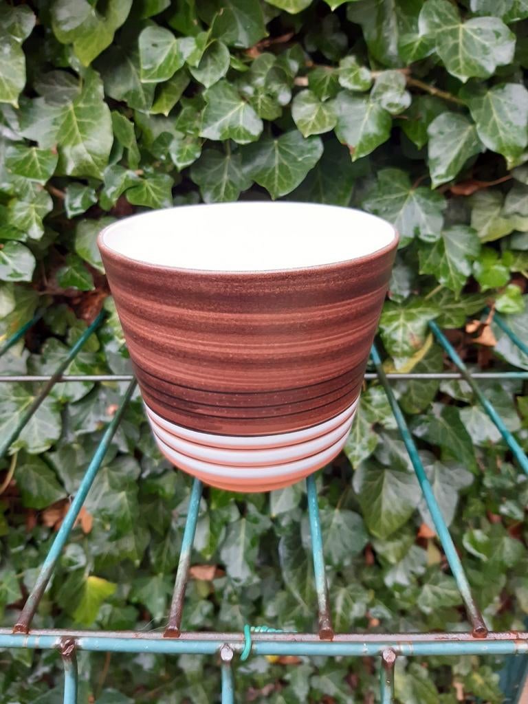 Vintage bloempot bruin gestreept Tiko Gouda houtlook, Rond, Ophalen of Verzenden, Aardewerk, Minder dan 40 cm