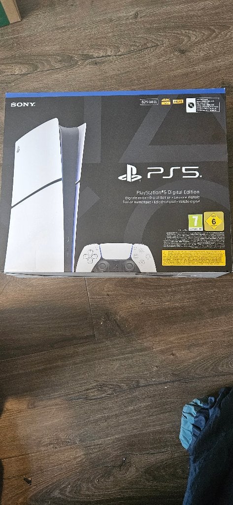 Leeg Ps5 doos digital 825gb Zie beschrijving, Ophalen, Zo goed als nieuw