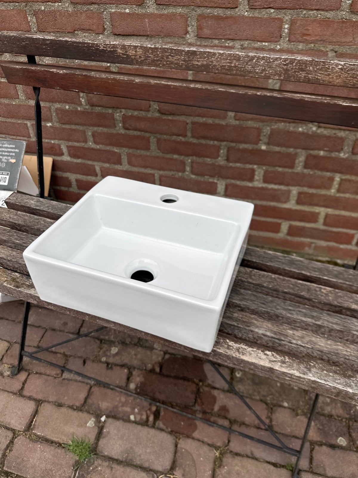 DifferS Eos fontein keramiek wasbakje wit, Ophalen, Nieuw, Wastafel