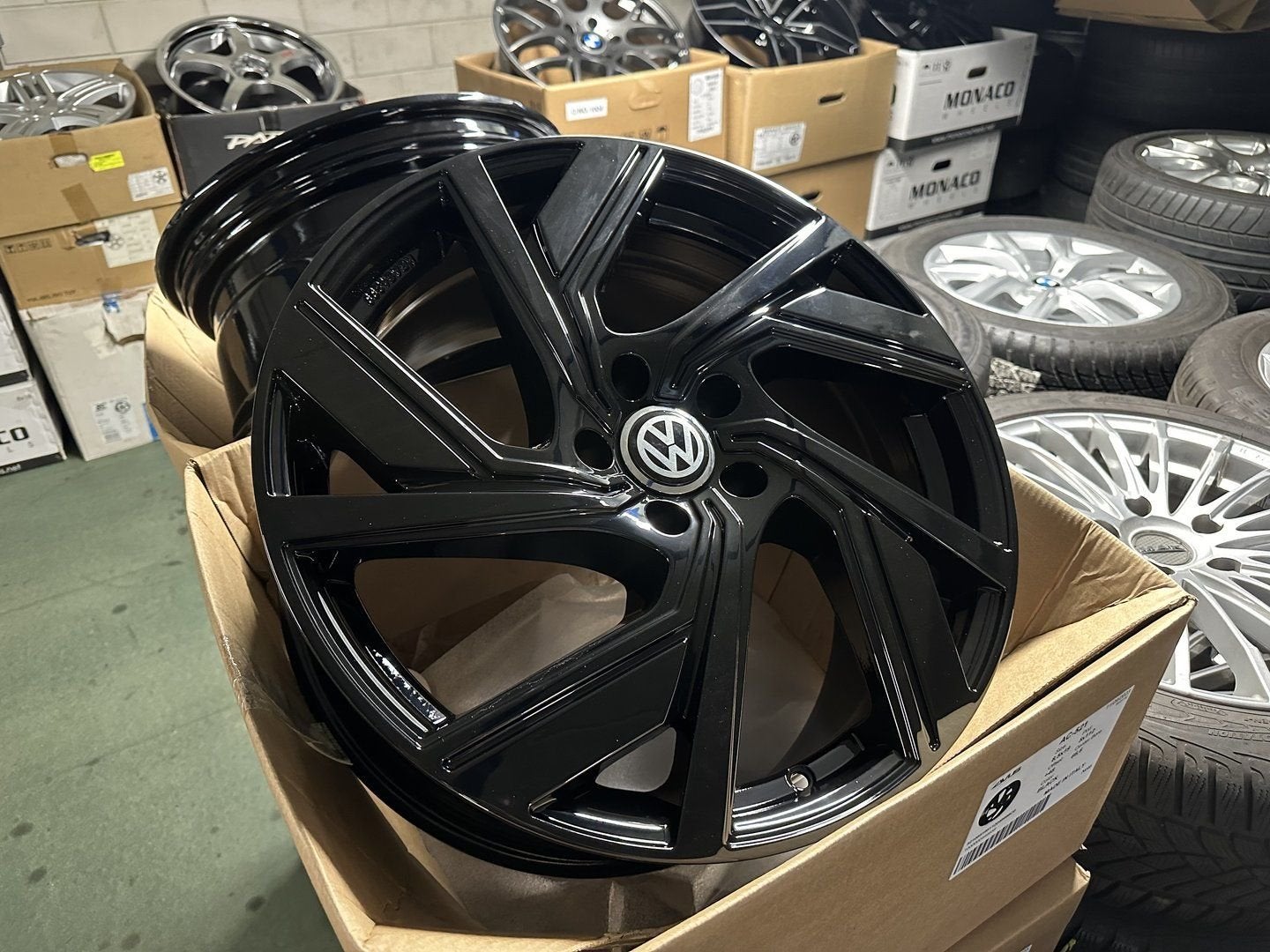 NIEUW 19inch Black Audi VW Seat BMW RS Style Velgen! 5x112, 19 inch, -, -, Banden en Velgen