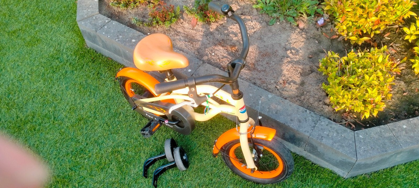Kinderfiets Popal Black Fighter 12,5 inch met zijwieltjes -, Terugtraprem, Zijwieltjes, Gebruikt, Popal Black Fighter