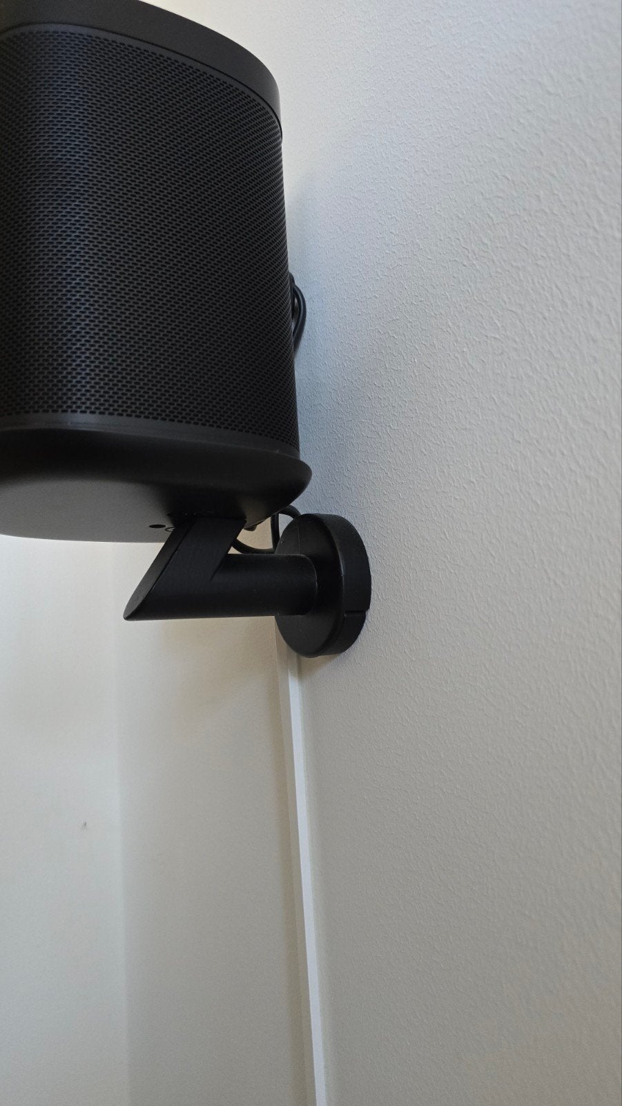 Z.g.a.n. 2x Sonos One Zwart met muurbeugel