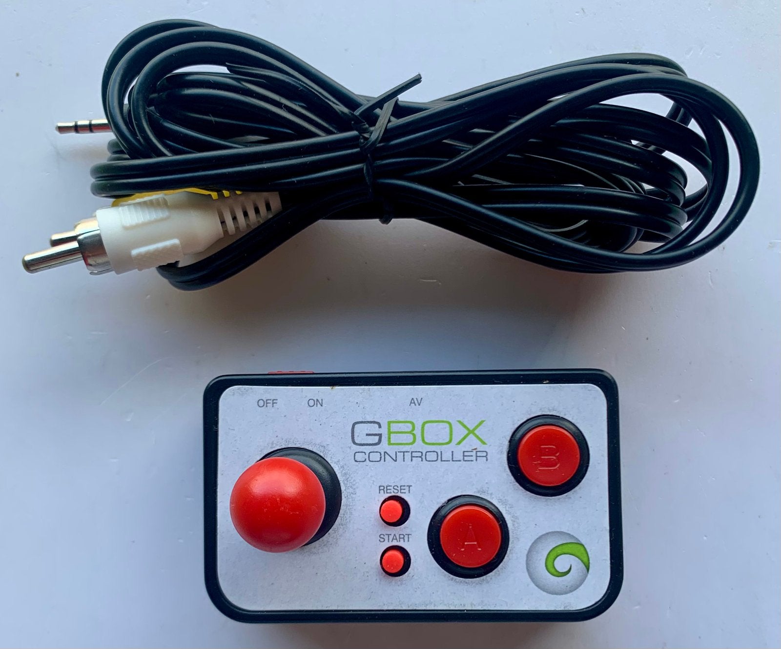 GBOX Controller Plug 'N Play TV Game Console [108 games], Ophalen of Verzenden, Overige merken, Zo goed als nieuw