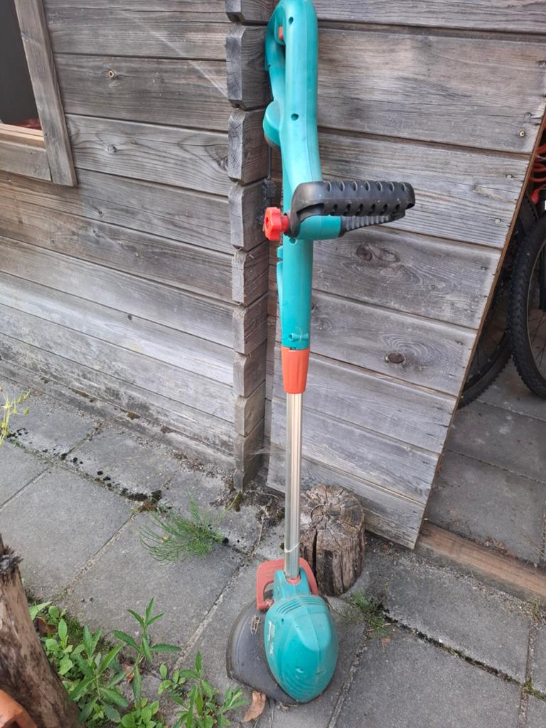 Bosch Combitrim ART 23 Grastrimmer - Elektrisch, Ophalen, Gebruikt, Elektrische grasmaaier, Minder dan 30 cm