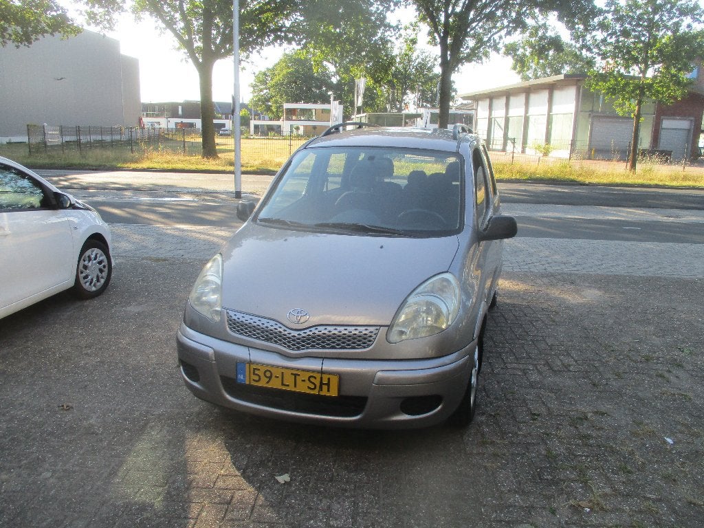 nette............................ toyota yaris verso, Ophalen of Verzenden, Gebruikt, Toyota, Bumper