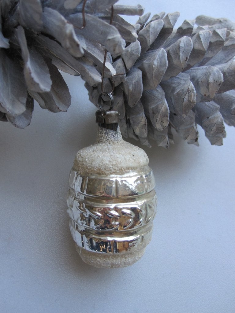 (Nr: 18) Vintage oude glazen Kerstbal: Ton, Tonnetje, Ophalen of Verzenden, Gebruikt