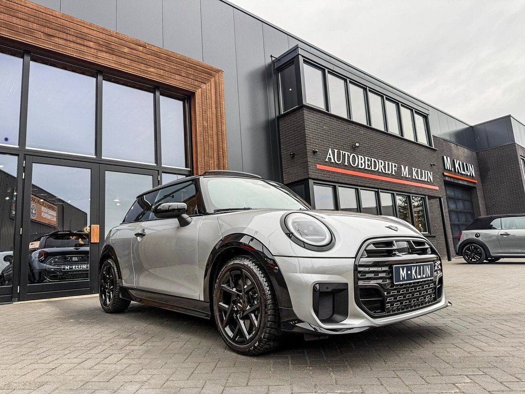 Mini Mini 2.0 Cooper S John Cooper Works M F1 aut 204pk/Pano, Auto's, Mini, Gebruikt, Zwart, 4 stoelen, Bedrijf