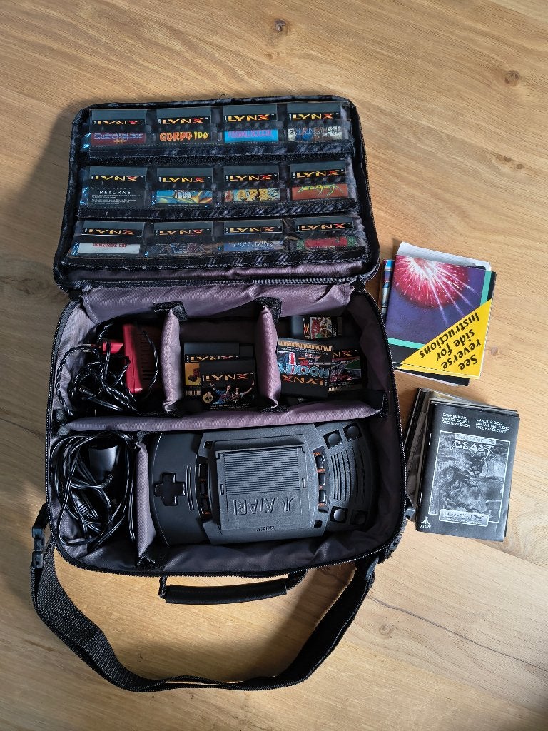 Atari Lynx spelcomputer, Gebruikt, Verzenden, Zonder controller, Met beschermhoes of tas