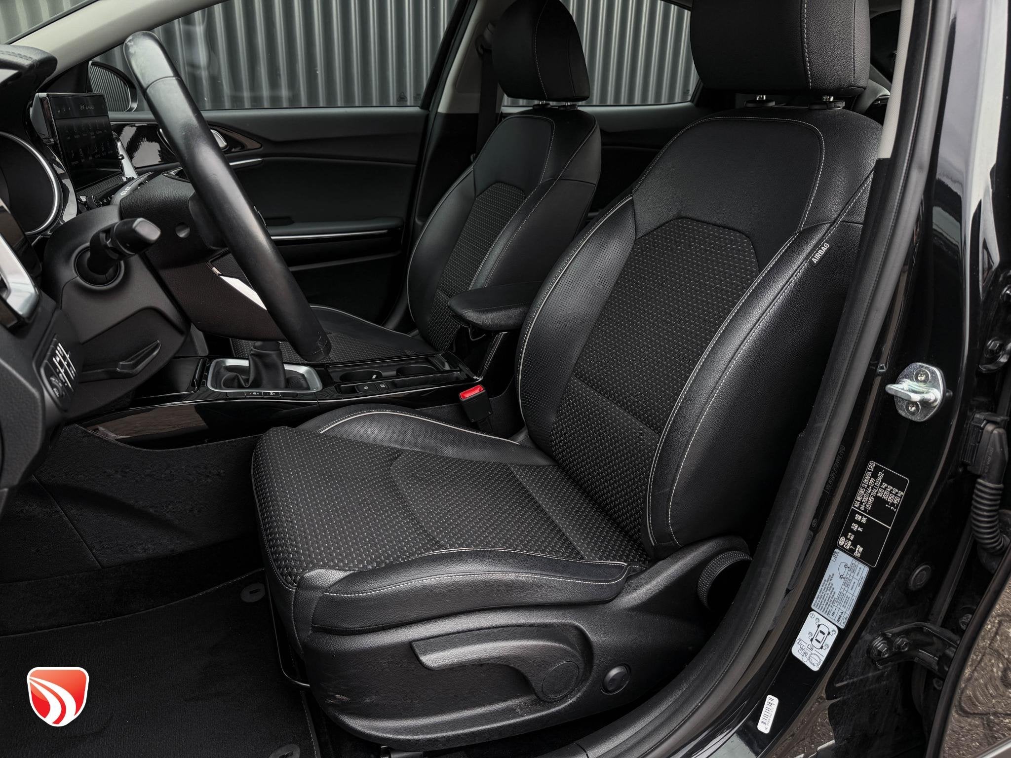Kia XCeed 1.0 T-GDi DynamicLine 120pk | Camera | LED | CarPl, Voorwielaandrijving, XCeed, Gebruikt, Euro 6