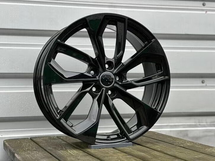 19" AUDI S3 RS3 Look Sportvelgen past op Audi A3 A4 A6 Q2 Q3, 19 inch, Velg(en), -, -