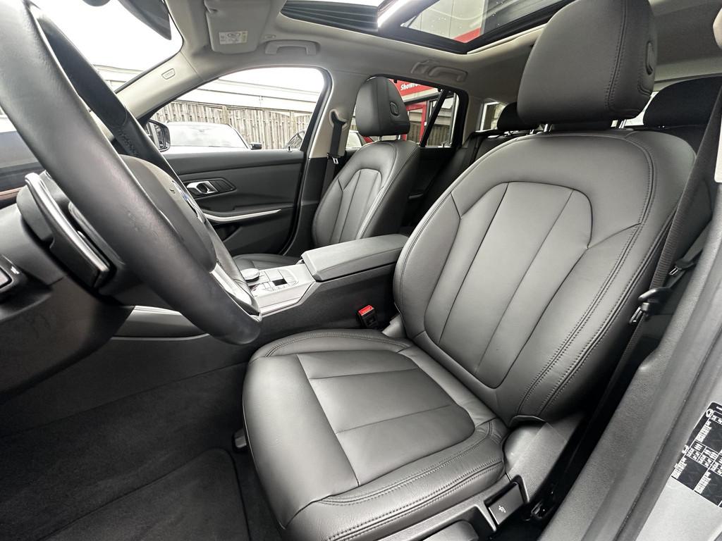 BMW 3-serie Touring 318i Org NL Panorama|AdaptieveCruise|Led, Automaat, 1998 cc, Gebruikt, Origineel Nederlands