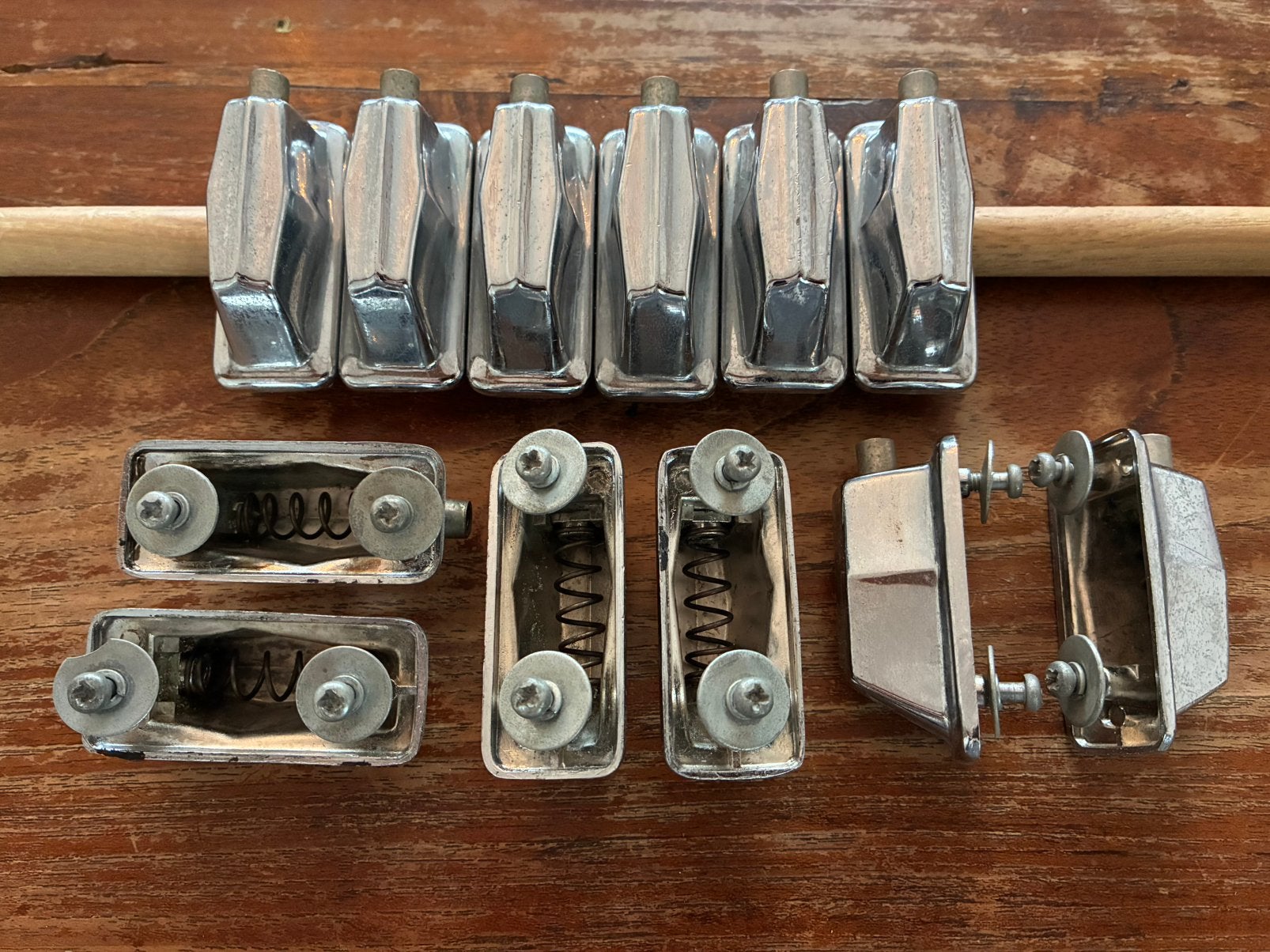 Vintage Maxwin / Pearl Tom Lugs, 12 st. +Bevestigingsboutjes, Verzenden, Drums of Percussie, Maxwin / Pearl, Nvt
