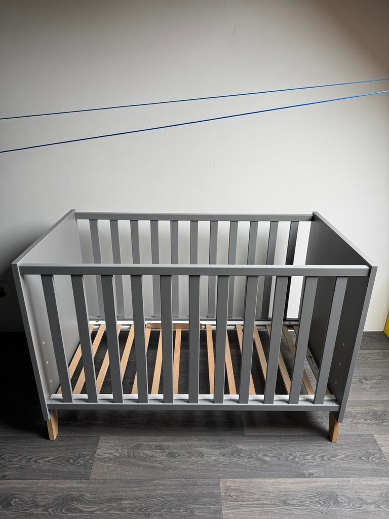 kinderledikant grijs, Ophalen, Gebruikt, Ledikant