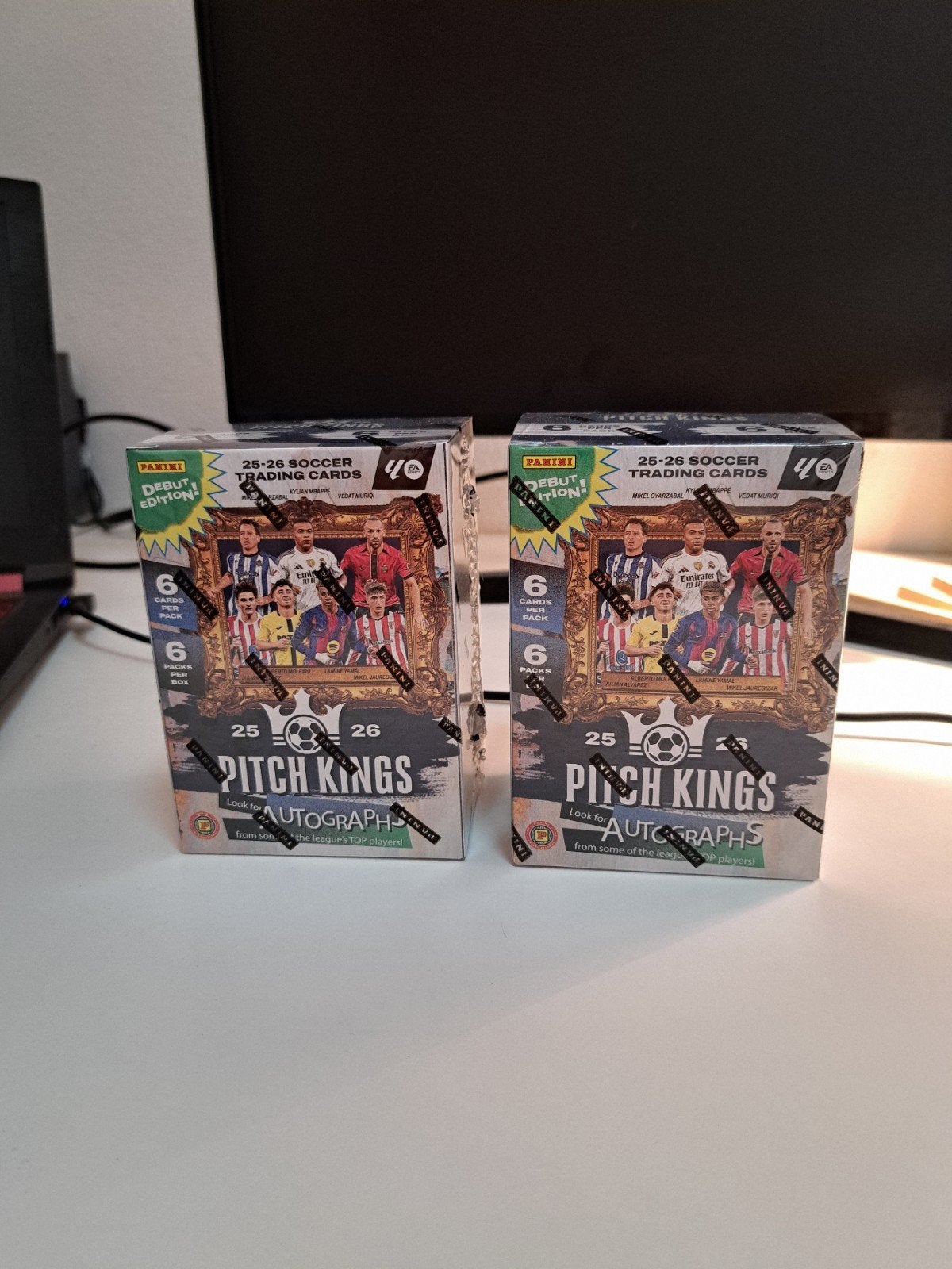Panini Pitch Kings 25-26 Soccer Trading Cards (2 dozen), Verzamelen, Sportartikelen en Voetbal, Ophalen of Verzenden, Nieuw, Overige sporten
