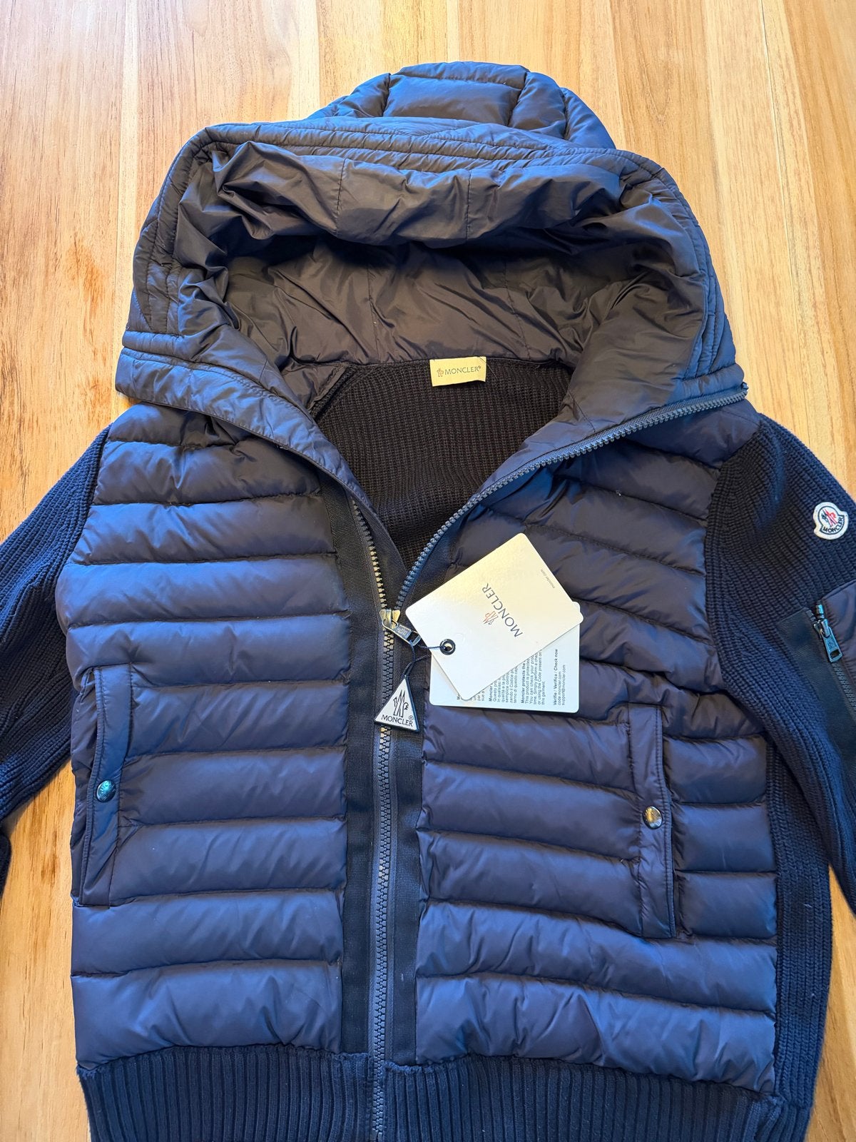 Moncler cardigan   Maat L, Verzenden, Nieuw, Maat 52/54 (L), Blauw