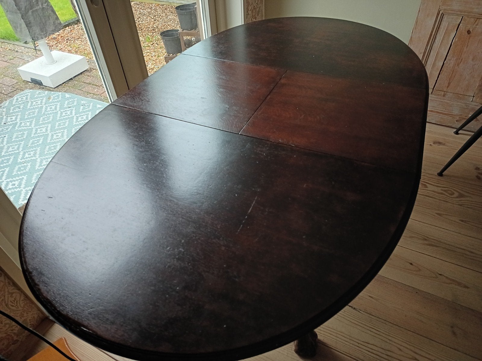 Antieke eettafel met klauwpoten en inklapbaar blad, Antiek en Kunst, Ophalen