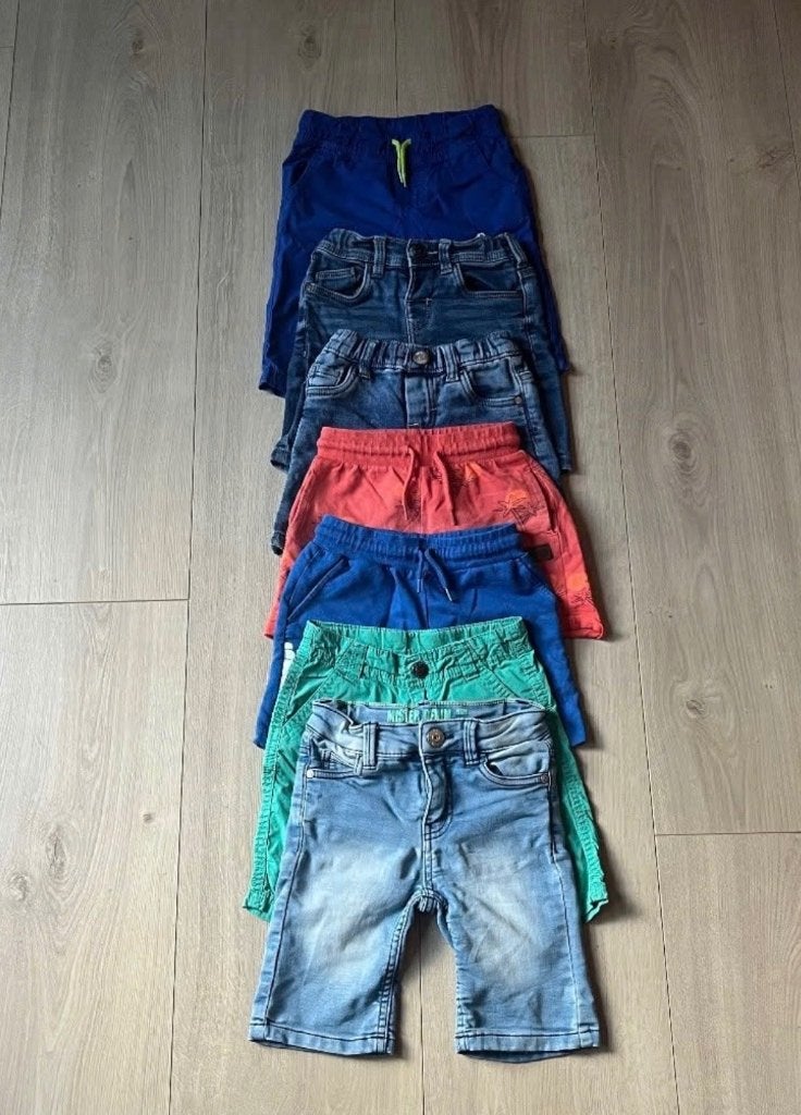 7 korte broeken voor jongens - maat 98 en 104, Ophalen of Verzenden, Zo goed als nieuw, Jongen, Broek