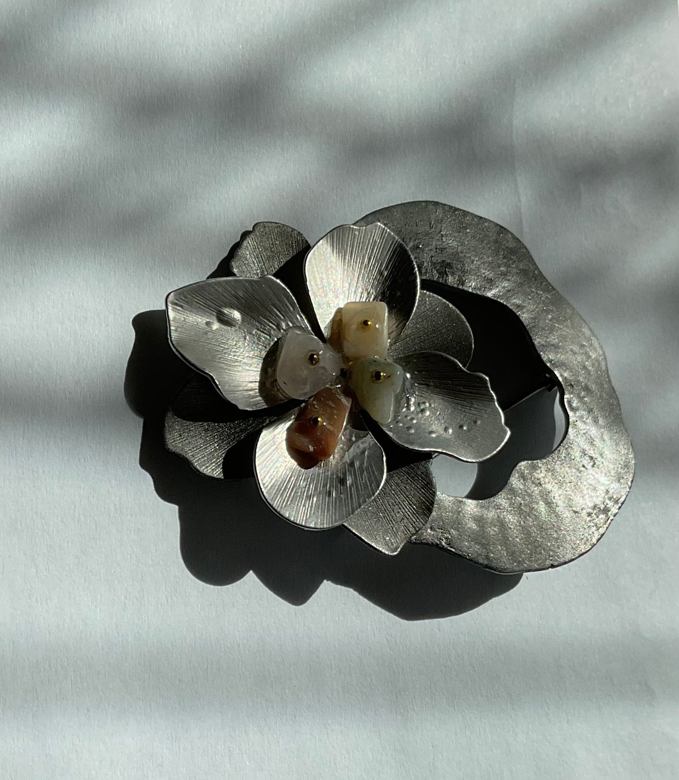 Vintage broche, Sieraden, Tassen en Uiterlijk, Broches, Ophalen of Verzenden, Zo goed als nieuw, Zilver, Overige materialen