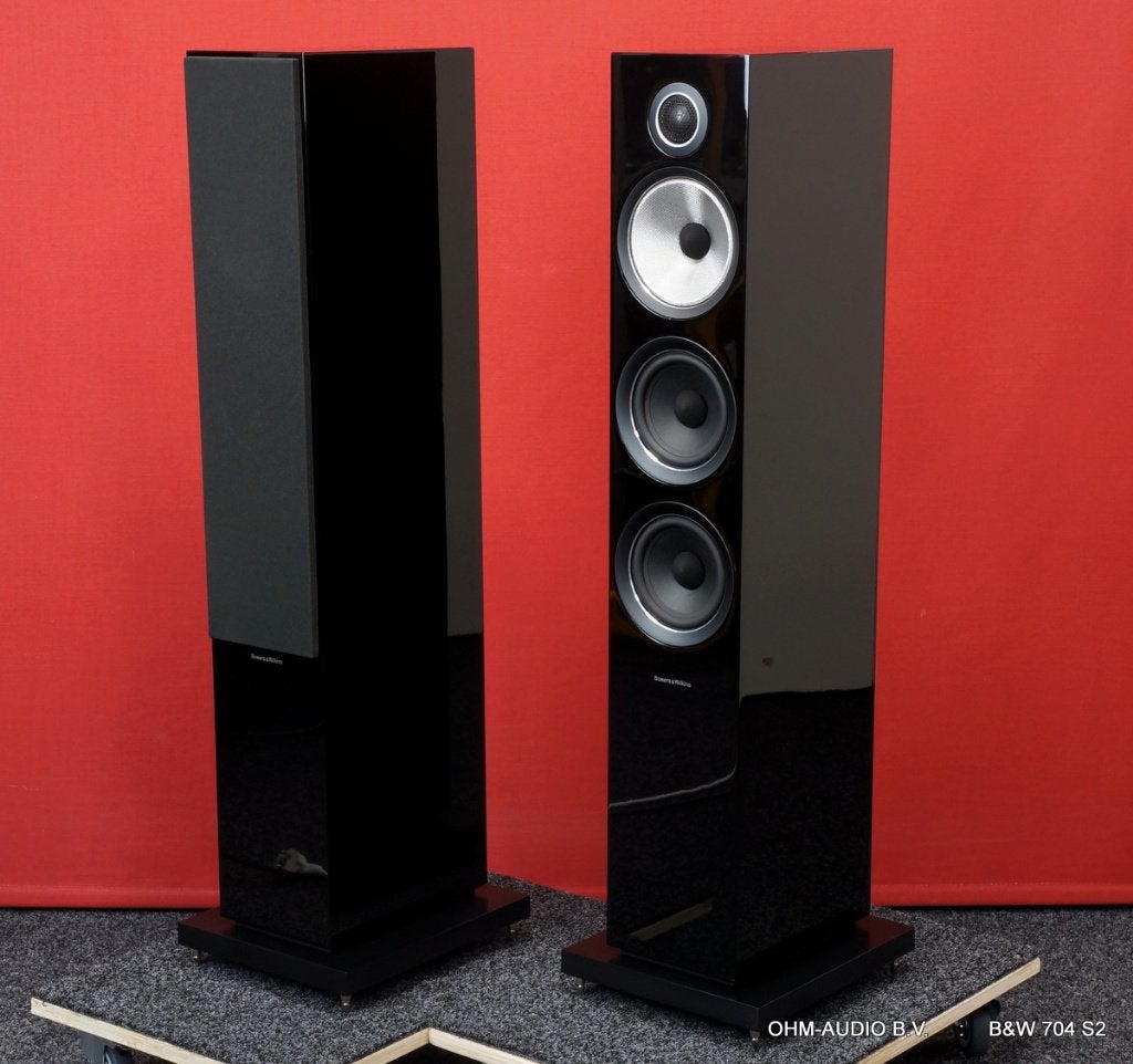 Bowers & Wilkins 704 S2, Piano Black, Nieuwstaat, Occasion, Vloerstaande luidspreker, Nieuw, Bowers & Wilkins (B&W), Basreflex