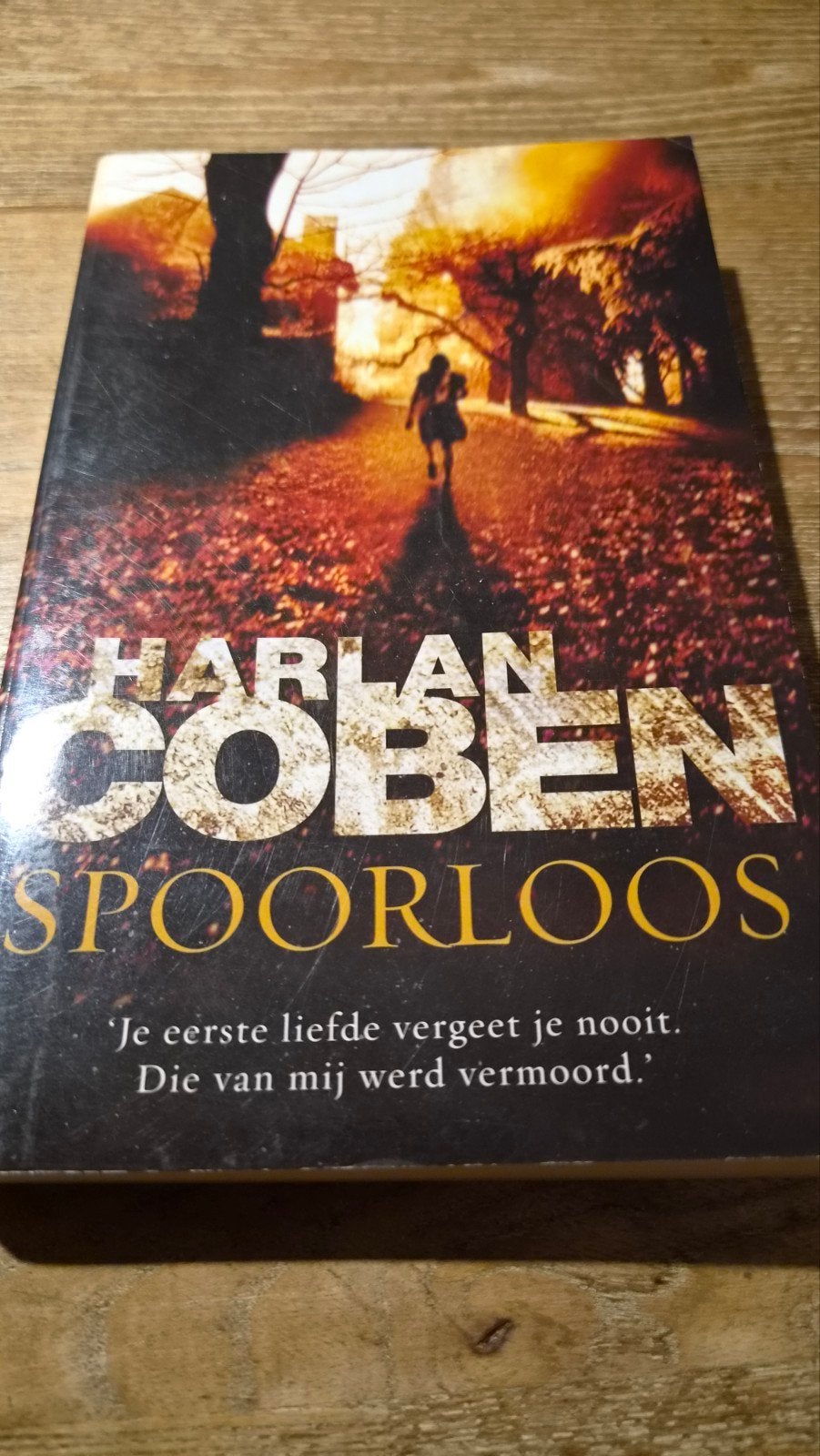 harlan coben - spoorloos, Ophalen of Verzenden, Gelezen