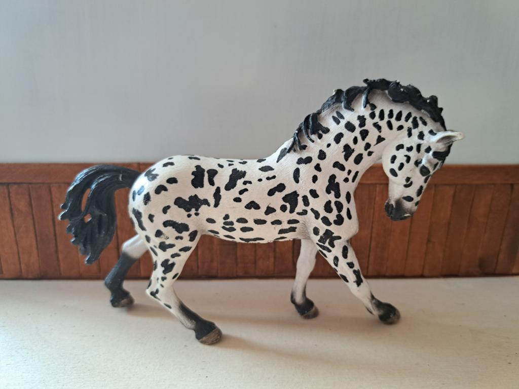 Schleich Knabstrupper merrie, Ophalen of Verzenden, Zo goed als nieuw, Paard, Beeldje of Figuurtje