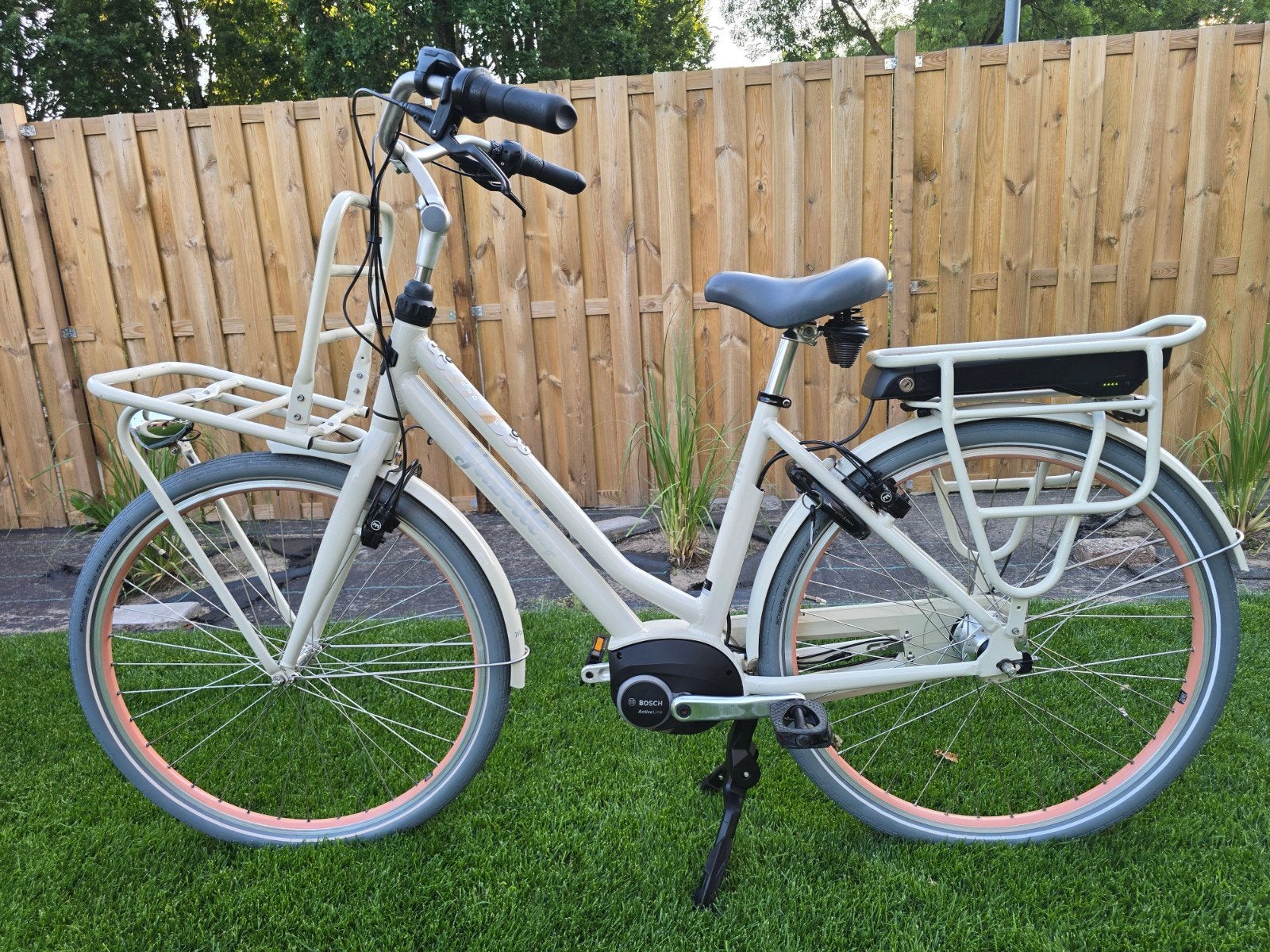 Gazelle Miss Grace elektrische fiets, Fietsen en Brommers, Elektrische fietsen, 47 tot 51 cm, Ophalen of Verzenden, Zo goed als nieuw