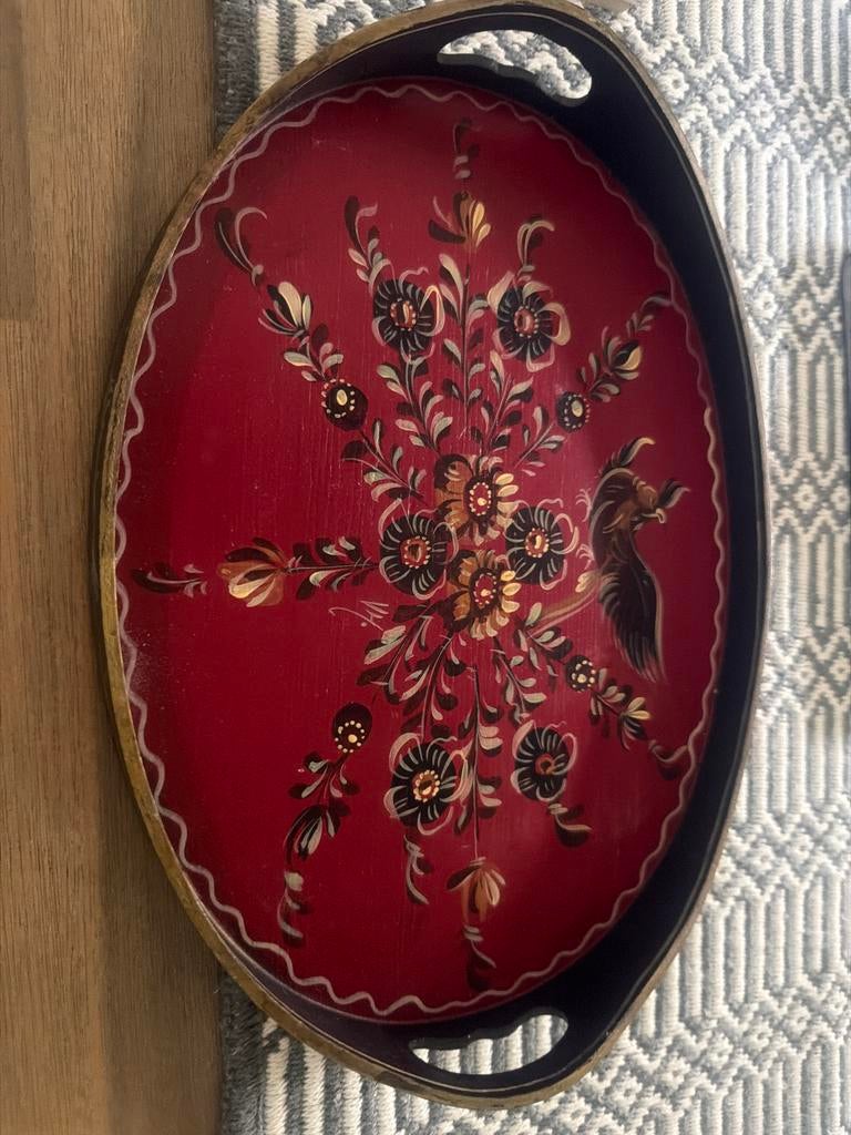Klein handgeschilderd dienblad in Hindelooper stijl, Huis en Inrichting, Woonaccessoires | Dienbladen, Ophalen of Verzenden, Gebruikt