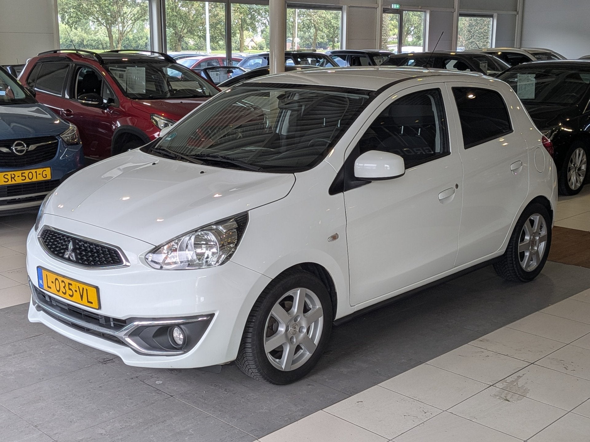 Mitsubishi Space Star 1.0 Entry Stuurbekrachtiging, Isofix, Voorwielaandrijving, Stof, Gebruikt, Euro 6