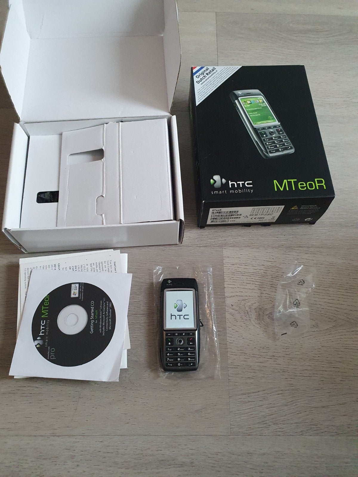 Zeldzame HTC MTeoR nieuw in doos, Telecommunicatie, Mobiele telefoons | HTC, Ophalen of Verzenden, Nieuw, HTC