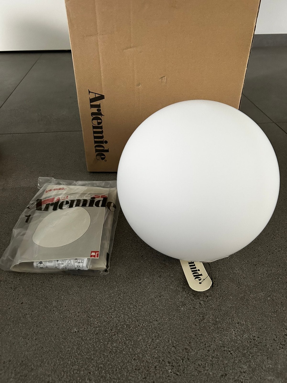 Artemide dioscuri 25 cm design glazen wand/plafondlamp, Ophalen, Zo goed als nieuw, E27 (groot)
