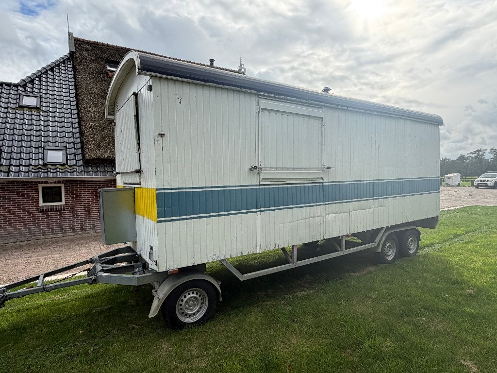 Grote schamel schaftwagen schaftkeet pipowagen verkoopwagen, Zakelijke goederen, Ophalen of Verzenden