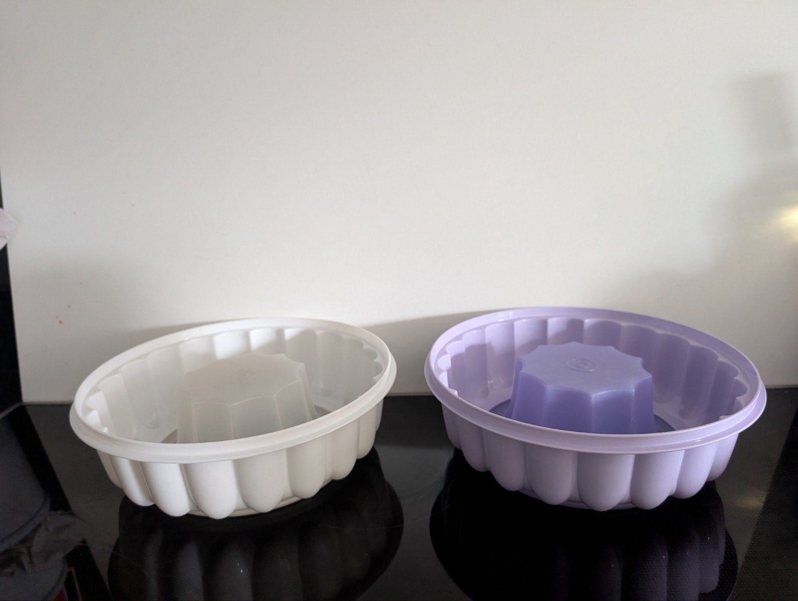 Tupperware pudding vormen 23 cm., Huis en Inrichting, Keuken | Tupperware, Ophalen of Verzenden, Zo goed als nieuw, Overige typen